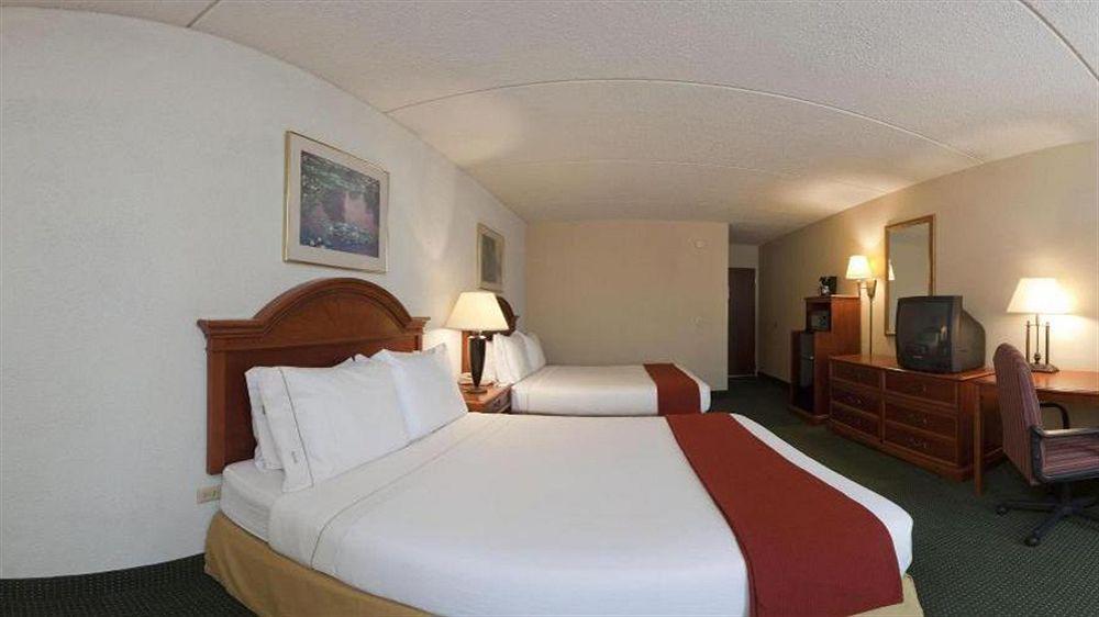 Fairfield By Marriott Inn & Suites Madison South Екстериор снимка