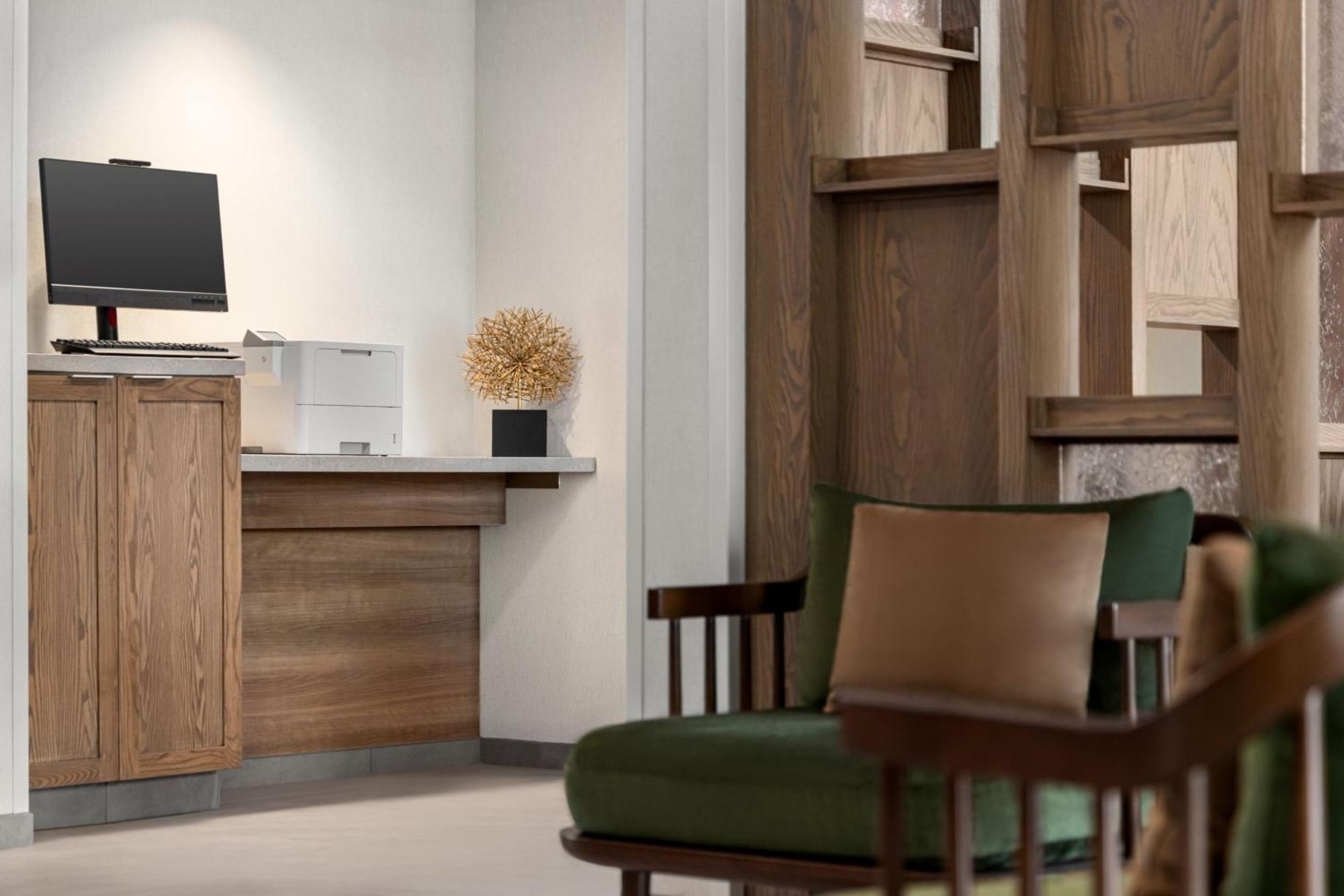 Fairfield By Marriott Inn & Suites Madison South Екстериор снимка