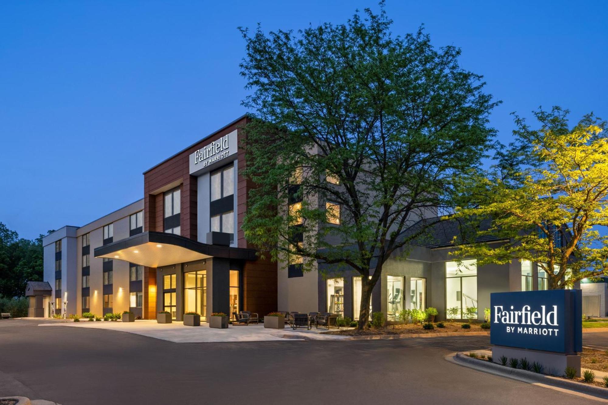 Fairfield By Marriott Inn & Suites Madison South Екстериор снимка