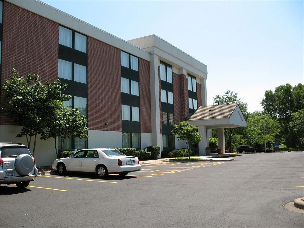Fairfield By Marriott Inn & Suites Madison South Екстериор снимка