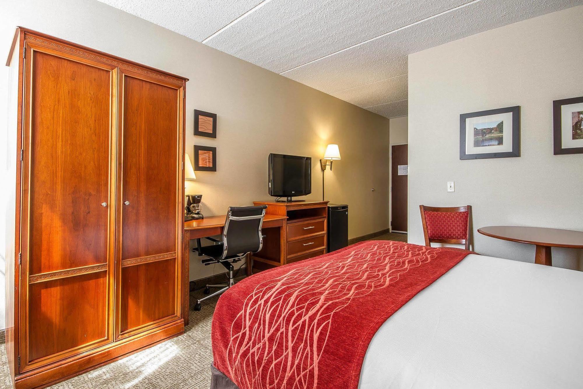 Fairfield By Marriott Inn & Suites Madison South Екстериор снимка