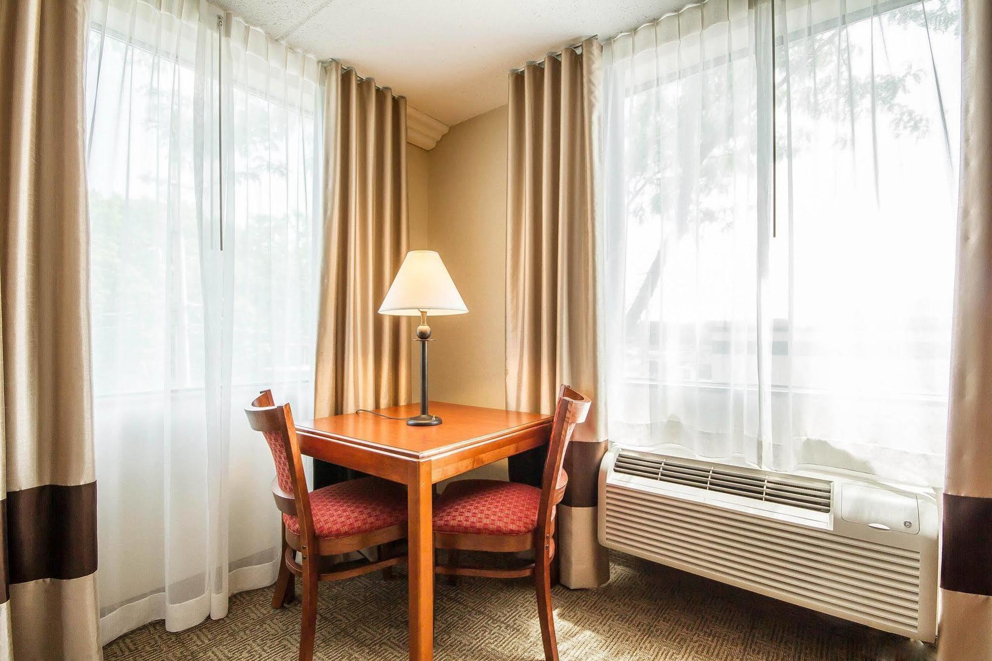 Fairfield By Marriott Inn & Suites Madison South Екстериор снимка